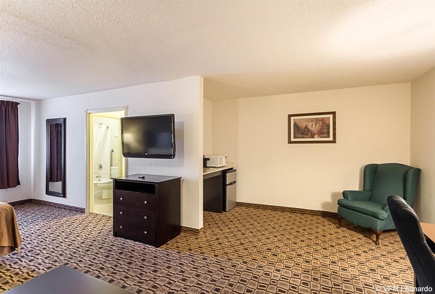 Coratel Plus Suites Wichita West Airport 외부 사진