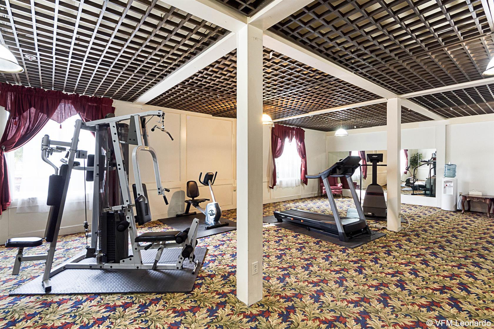 Coratel Plus Suites Wichita West Airport 외부 사진