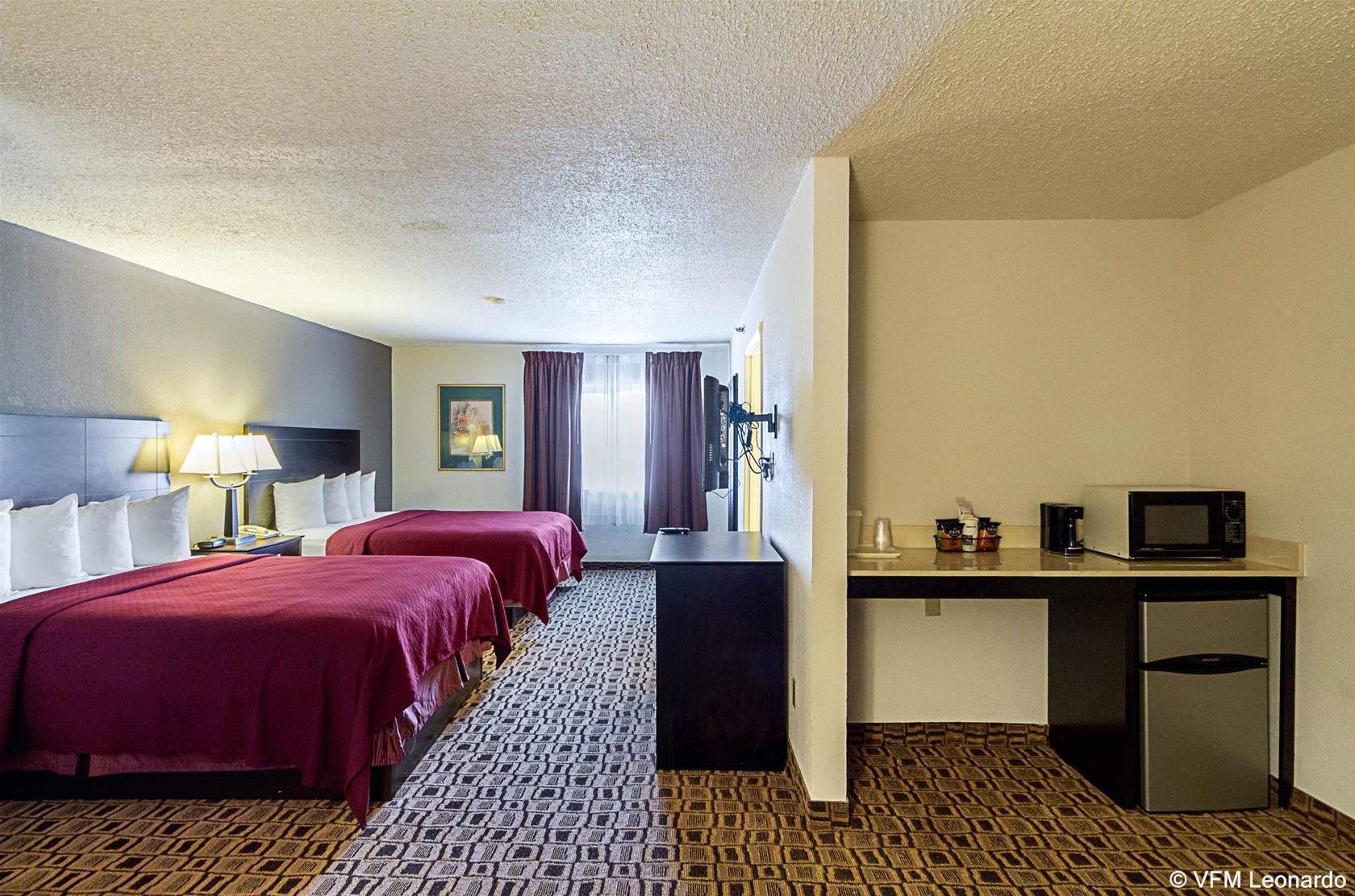 Coratel Plus Suites Wichita West Airport 외부 사진